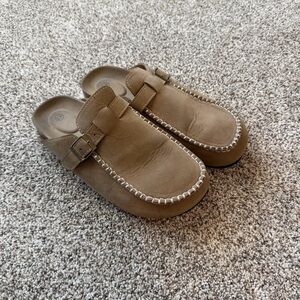 SHEIN Buckle Clog Mules – Size 43 (US 10) – Taupe Brown